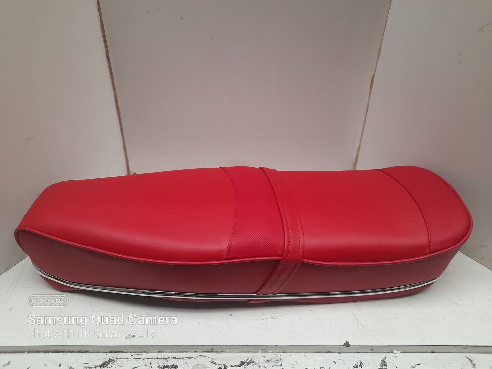 Pegasus style seat in stunning RED